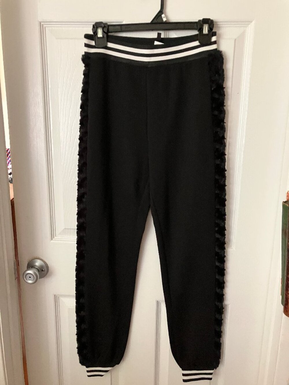 K TOO Black Sweatpants White/Black striped elastic Waist/Cuffs fur side panel S